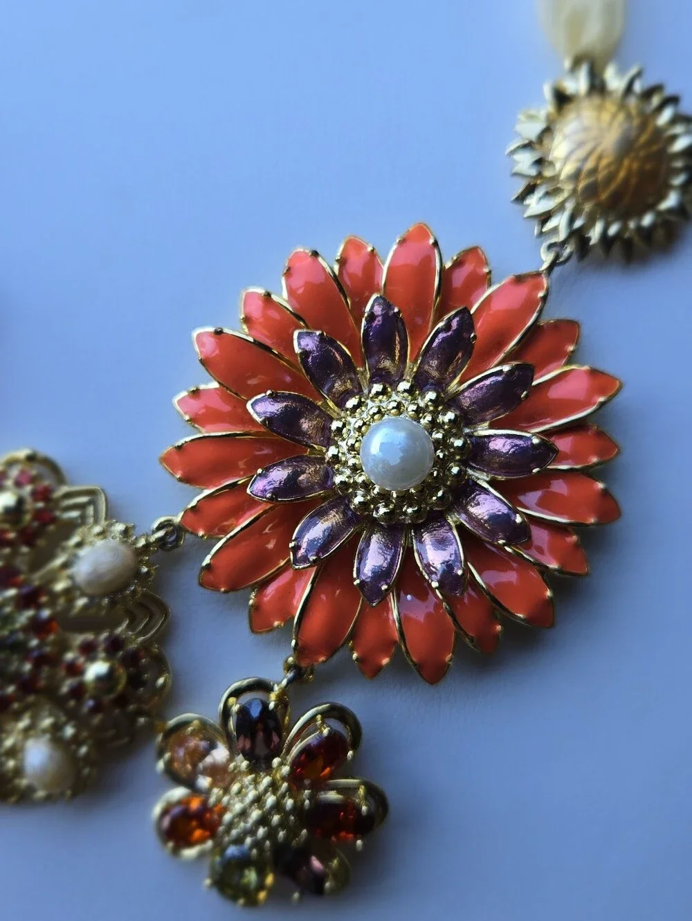 Lenox Vintage Enamel Crystal flower and ribbon necklace
